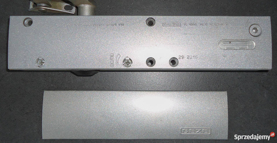 Samozamykacz drzwiowy GEZE TS 4000 z ramieniem Drzwi i okna Częstochowa