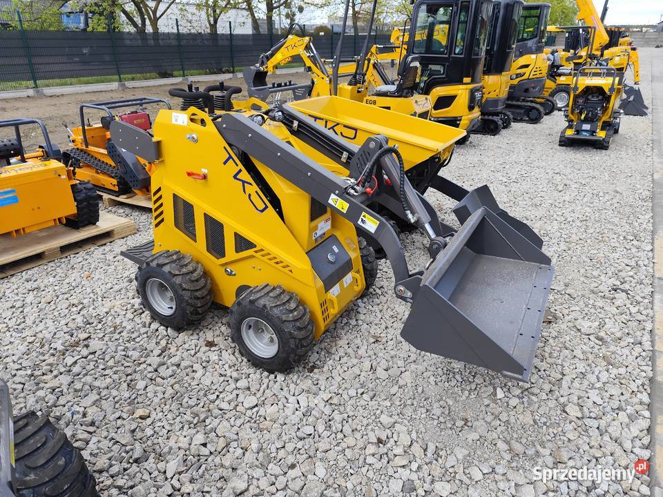 Kompaktowa MiniŁadowarka SL360B Silnik Briggs Maszyny budowlane Grudziądz