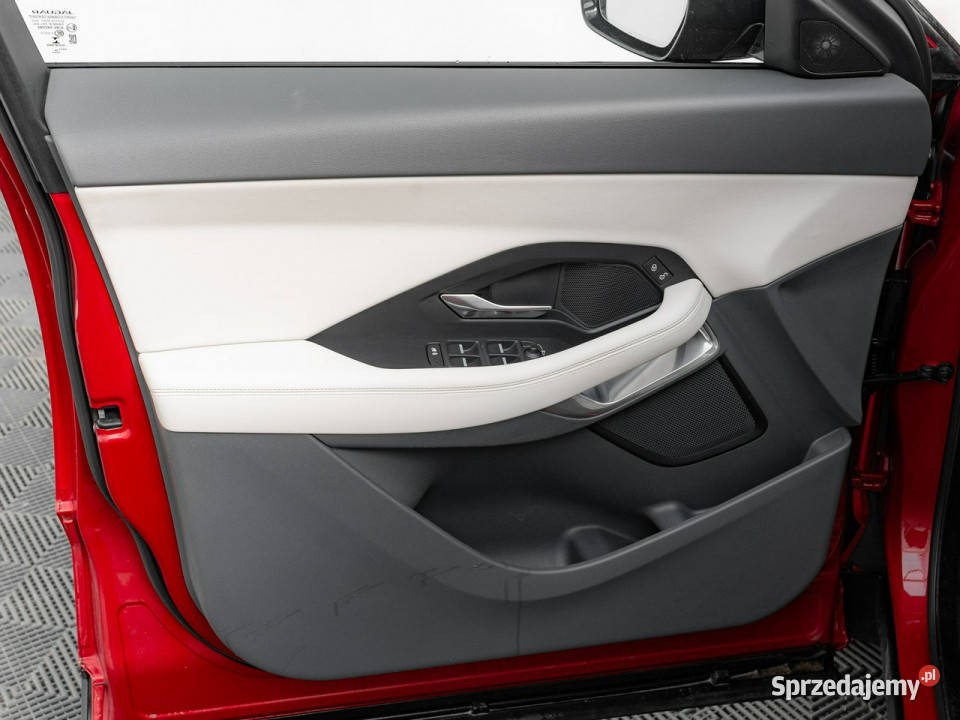 Jaguar EPace DX0995720 i4P AWD S Kcofania ogranicznik prędkości Pępowo