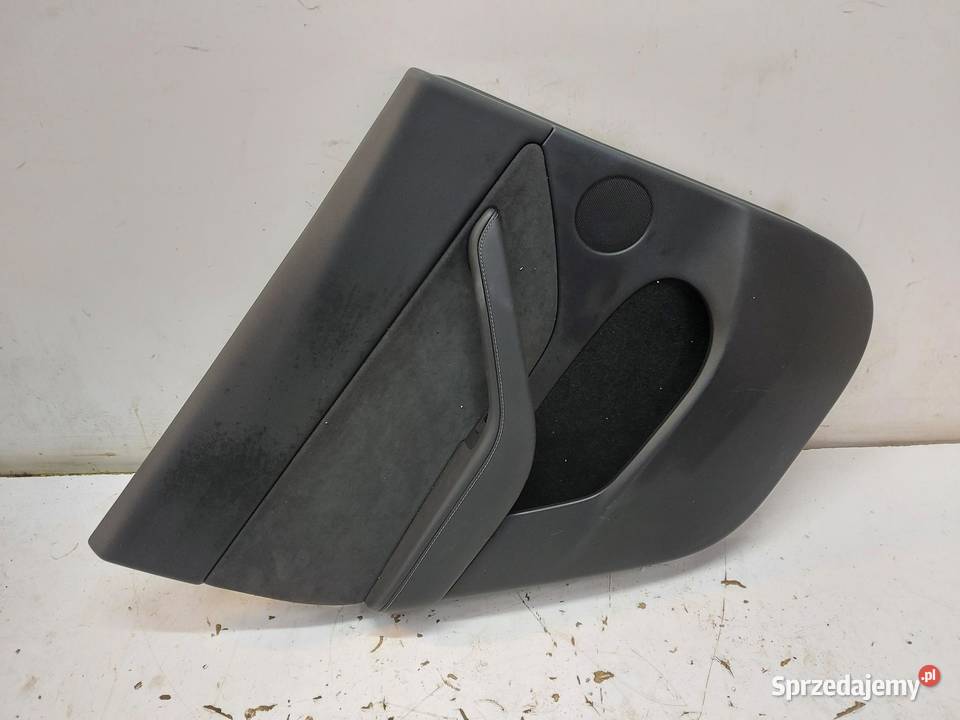 TESLA MODEL Y 2023r Tapicerka boczek drzwi tył osobowe Części samochodowe sprzedam