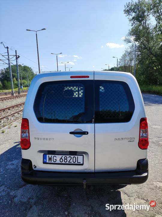 Peugeot partner long 16 HDi 90 3os klima hak Łaskarzew
