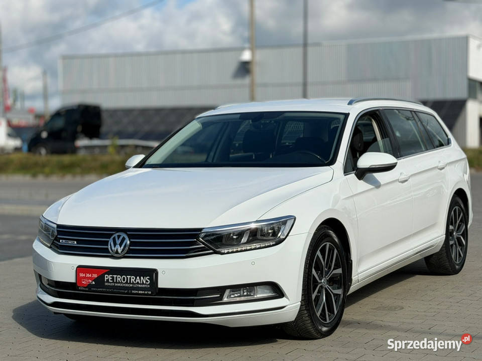 Volkswagen Passat 16 120 FULL LED Automat Kombi sprzedam