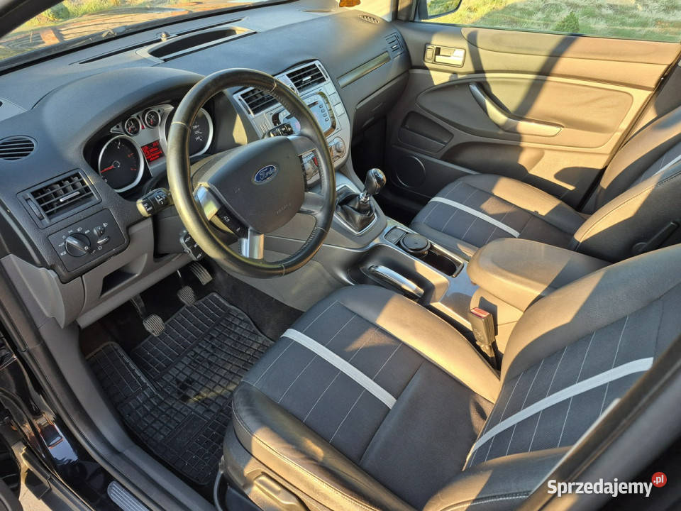 Ford Kuga pdc bezwypadkowy climatronic bez rdzy 4/5 Drelów