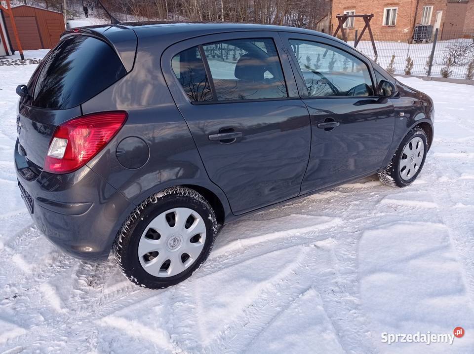 Opel Corsa D lift 92 14 benzyna klima Nowy Żmigród
