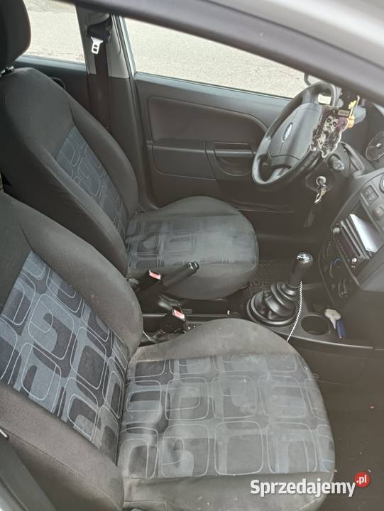 Sprzedam Forda Fiestę Fiesta Motoryzacja Tuchla