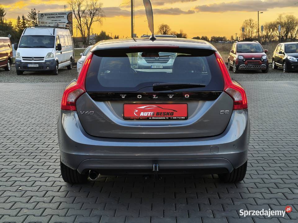 Volvo V60 20Diesel 2016r Stan Dwa kpl kół czujnik parkowania Zarszyn