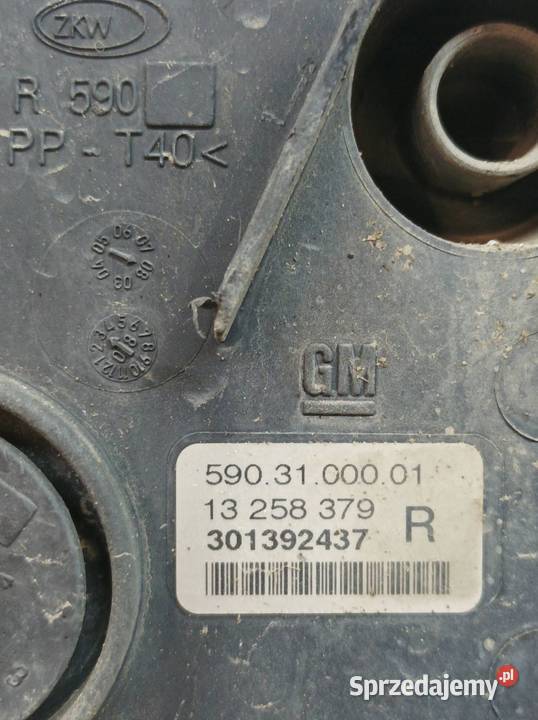 HALOGEN PRAWY PRZÓD LIFT 13258379 Opel Signum I