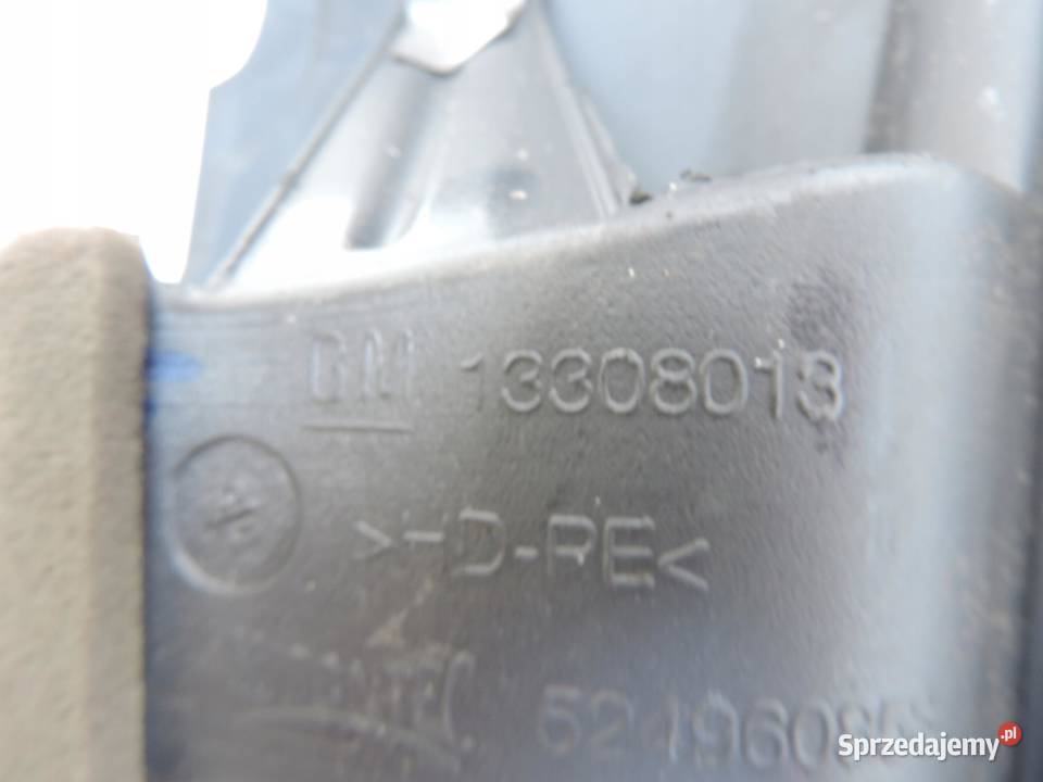PLASTIK OSŁONA PRAWA OPEL ZAFIRA C 13308013 Podszybia