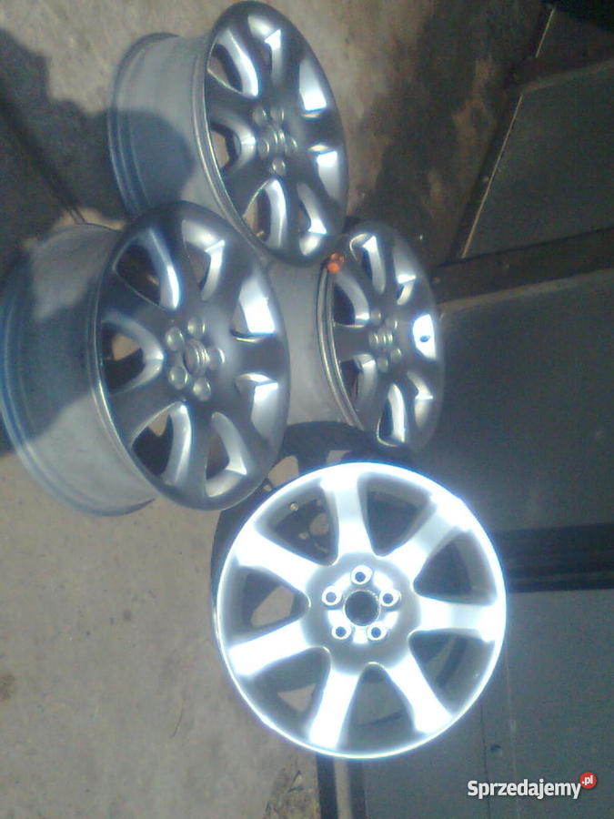 17 5x100 aluminiowe felgi z Toyoty Avensis Laszki sprzedam