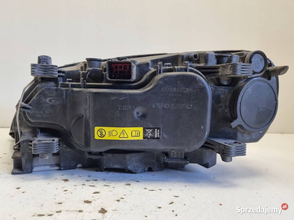 Volvo V70 III XC70 S80 II XENON PRZEDNIA LAMPA lubelskie Janów