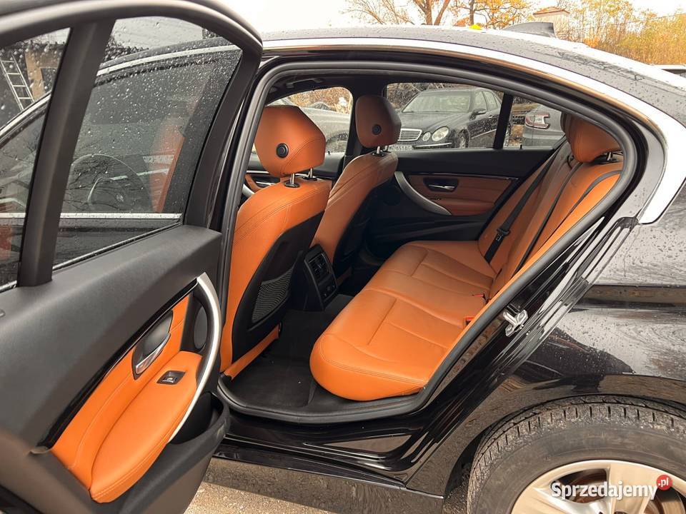 BMW 3 330i xDrive Luxury Line Łódź