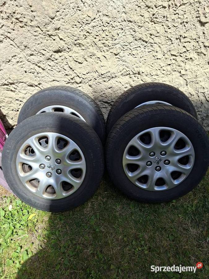 Opony zimowy R15 20565 na felgach Barum Świebodzice
