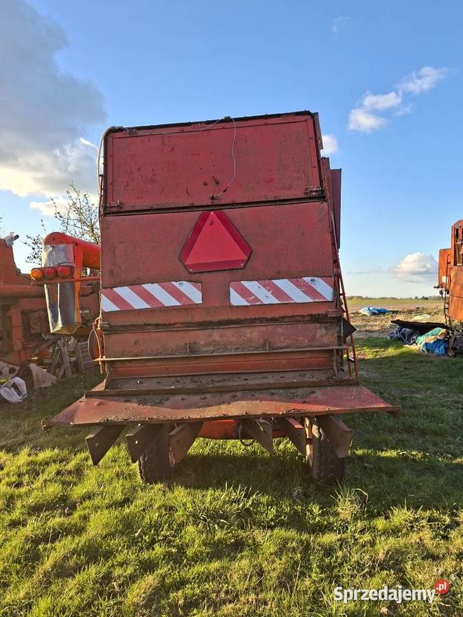 Kombajn bizon z kabiną wielkopolskie Wieleń