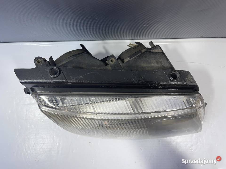 VW PASSAT B5 PRAWA LAMPA PRZÓD wielkopolskie Ostroróg