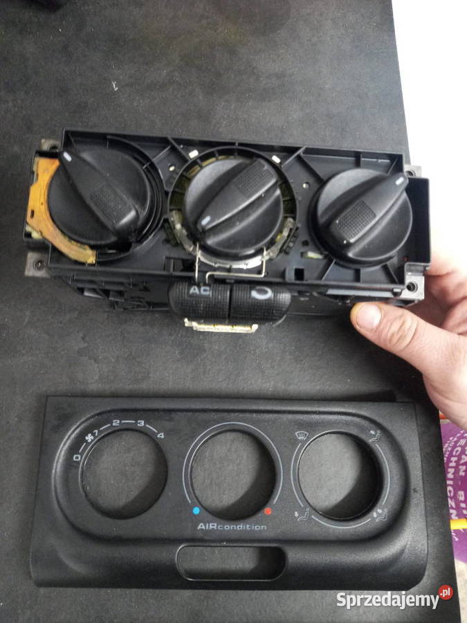 Panel klimatyzacji Passat B4 osobowe Turek