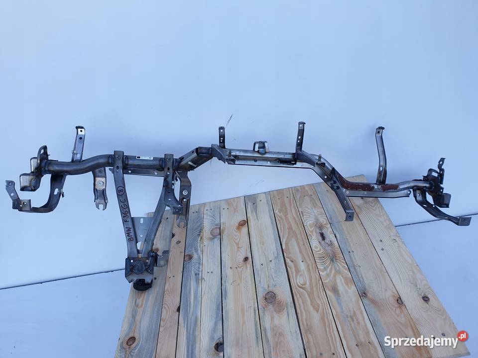 BMW F36 GC GRAN COUPE STELAŻ DESKI ROZDZIELCZEJ osobowe Janów