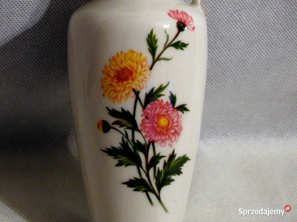 Piękny porcelanowy wazon sygnowany niemiecki Porcelana i szkło