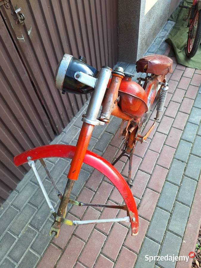 Rama komar 2352 Strzyżów