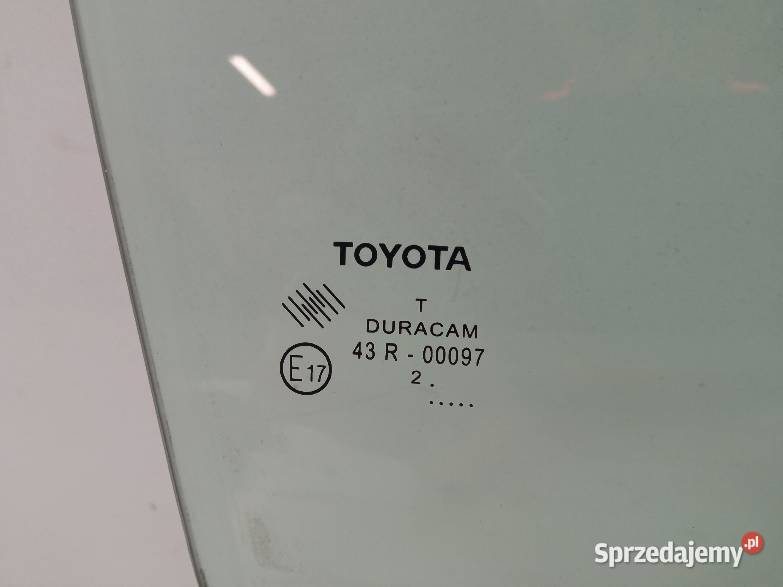 SZYBA DRZWI PRAWY PRZÓD 12 R Toyota Verso I 2009