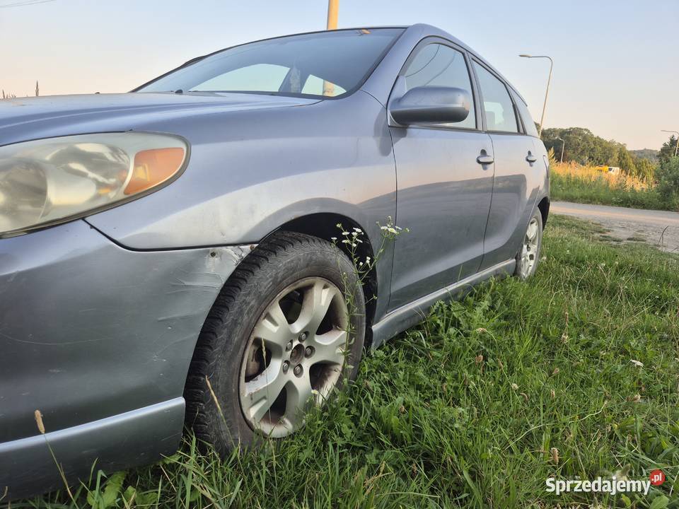 Toyota Matrix sprzedaż na czesci calosc sprzedam