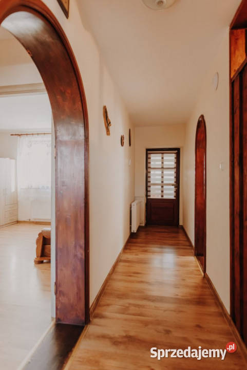 sprzedaży lokalu 270m2 Żarnowska 270m2