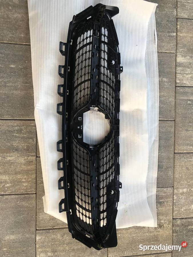 Grill atrapa MERCEDES CLA W118 250 AMG Nowa Sól