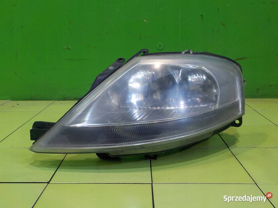 CITROEN C3 LIFT 06r HB 5D lampa lewa przod osobowe Suków