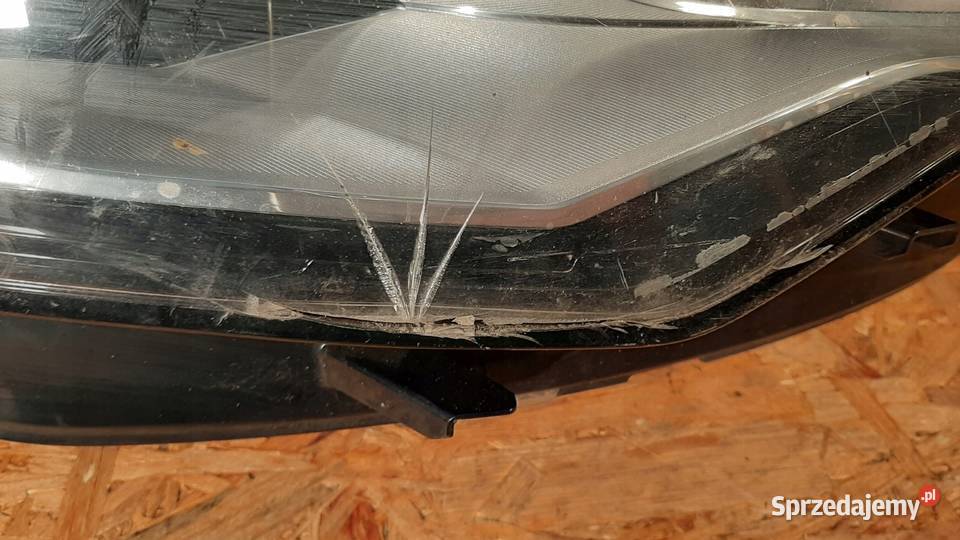 AUDI A6 C7 LAMPA PRAWA PRZÓD PRZEDNIA 4G0941004M osobowe Nowy Tomyśl