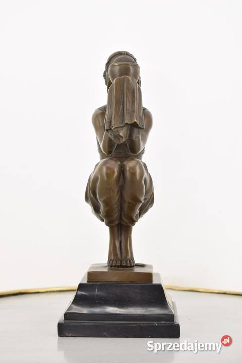 Kleopatra z Jajem Jajo Kleopatry Figura Rzeźba z Kraków