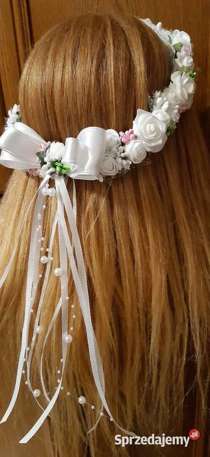 Wianek komunijny biały Borów sprzedam