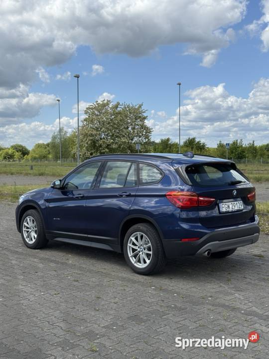 BMW X1 sDrive18d Advantage automatyczna Szczecin