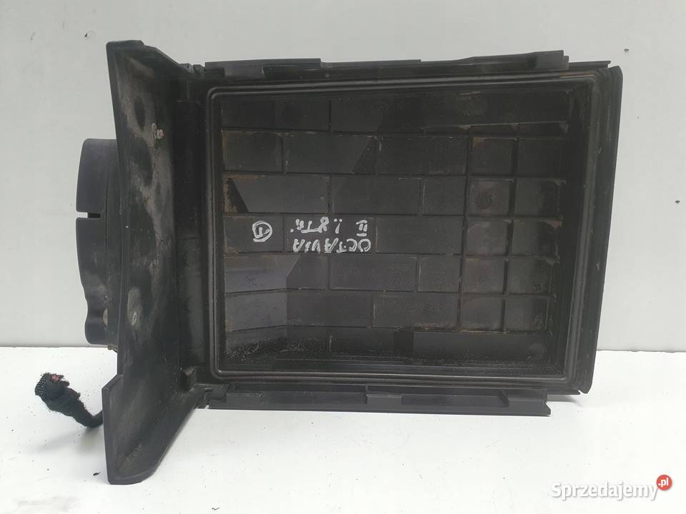 Skoda Octavia II lift 18 Tsi OBUDOWA SKRZYNKI osobowe Rudka