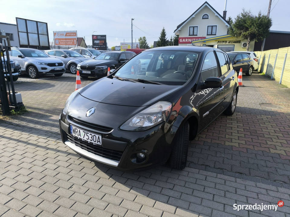 Renault Clio 12i 16V 101 Klimatyzacja Nawigacja Łuków