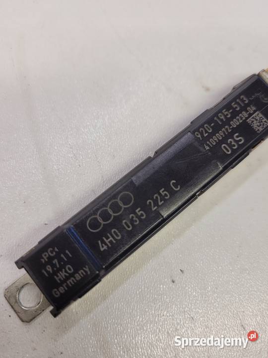 WZMACNIACZ ANTENOWY AUDI A8 D4 4H0035225C Sprzęt audio fabryczny Przystajń