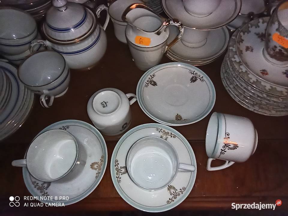 Filiżanka KPM Krister
Sygnatura z lat 19041927 Gdańsk