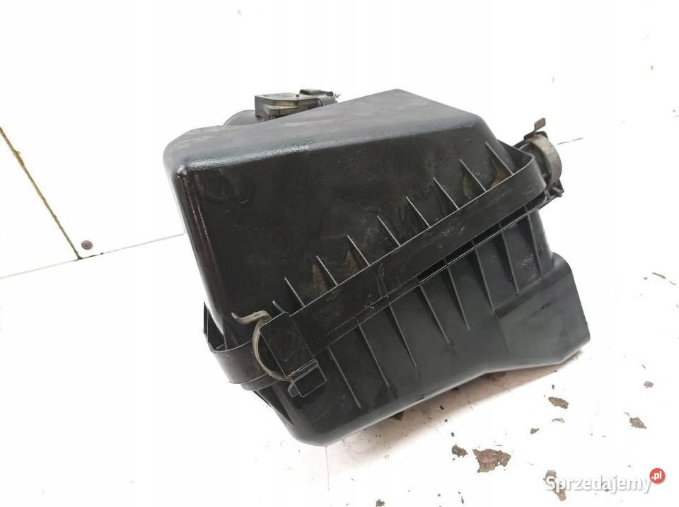 OBUDOWA FILTRA POWIETRZA 0R02 20 D4D Toyota sprzedam