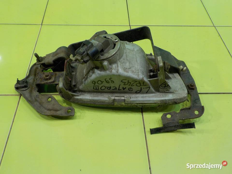 MITSUBISHI PAJERO III 35 D 00r 5D halogen lewy Suków