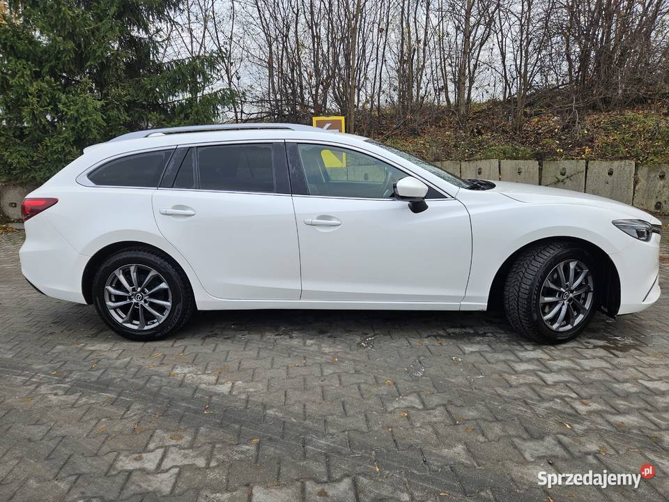 Mazda 6 20 benzyna Kombi 165 benzyna sprzedam