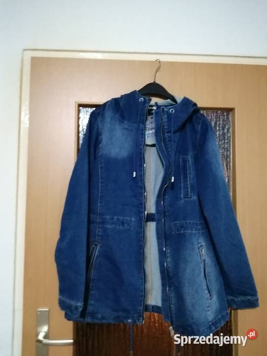 Cropp kurtka jeansowa z kapturem rozmiar XL 80 Wiosenna/Jesienna  Kurtki i płaszcze Zgorzelec