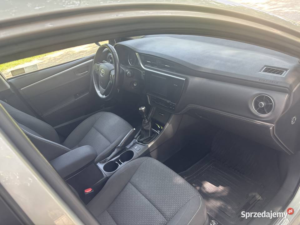 śliczna niezawodna toyota corolla małopolskie Tarnów