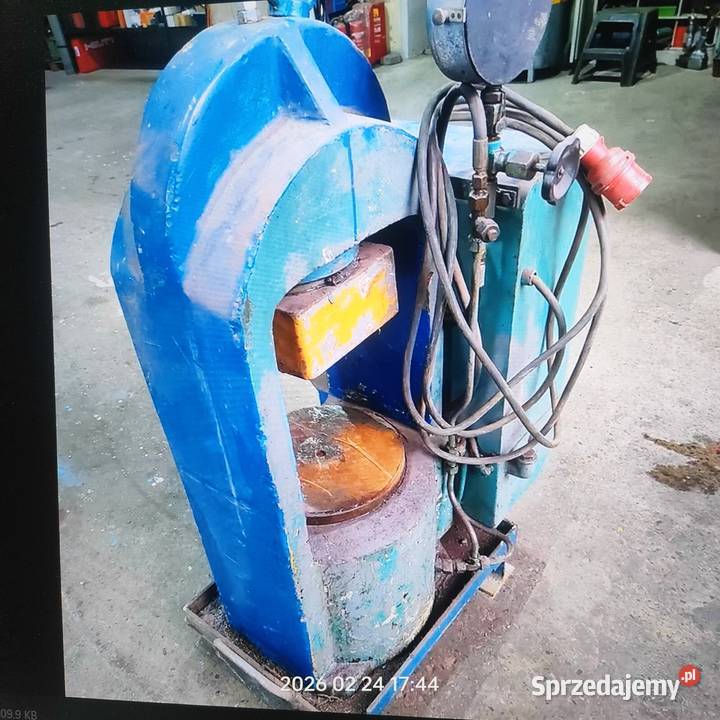 Prasa hydrauliczna 300 ton Hajnówka