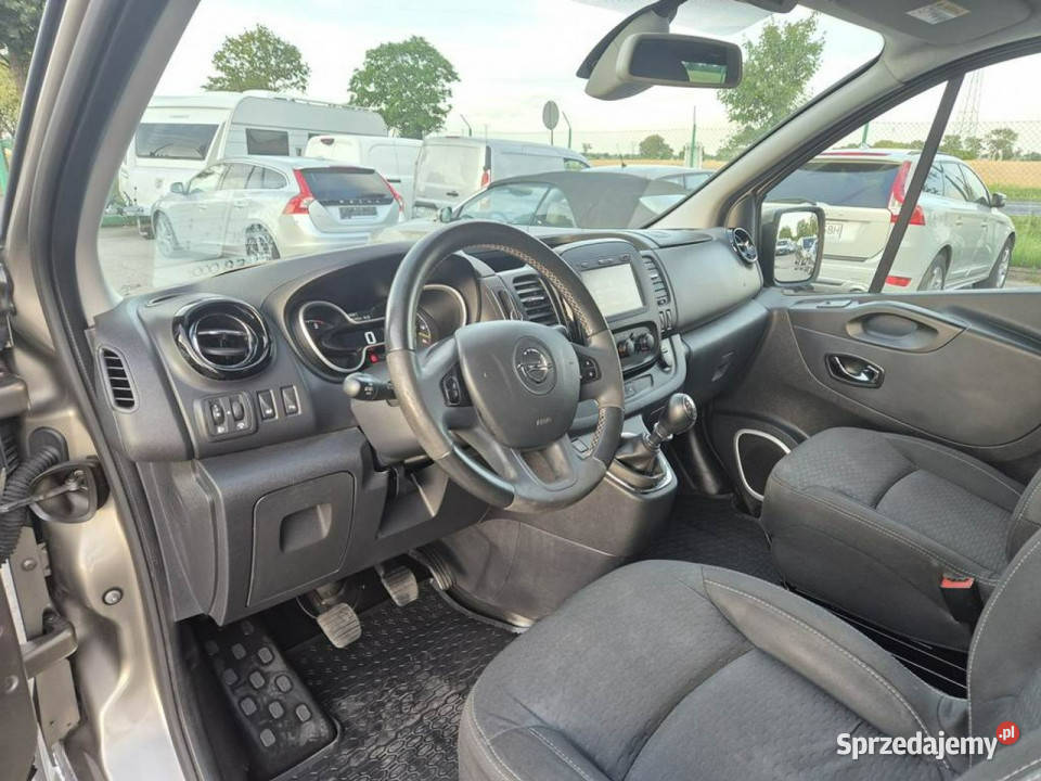 Opel Vivaro 16CDTI 125 8 osobowy II 20142019 komputer pokładowy Vivaro