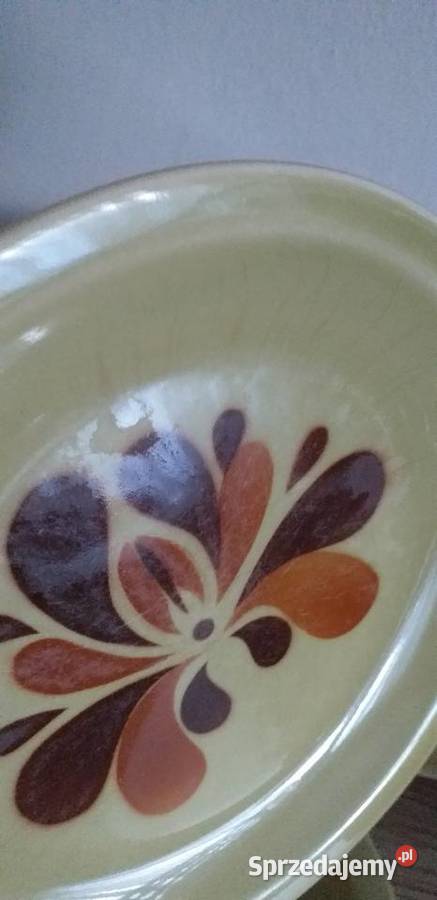 Zestaw talerzy i inne prl łódzkie Przedbórz sprzedam