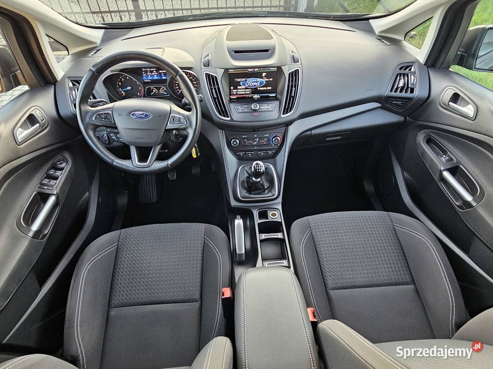 Benzyna 6bieg Navi LED ParkAssist GFotele GSzyba manualna