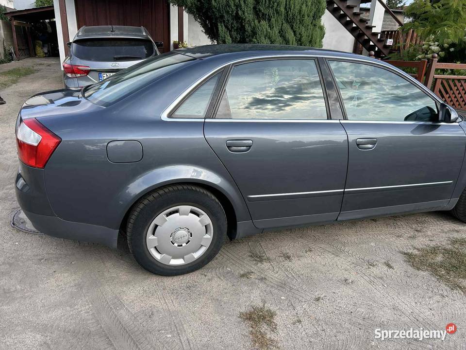 Audi A4 B6 20 ALT 2002r Modrzyca