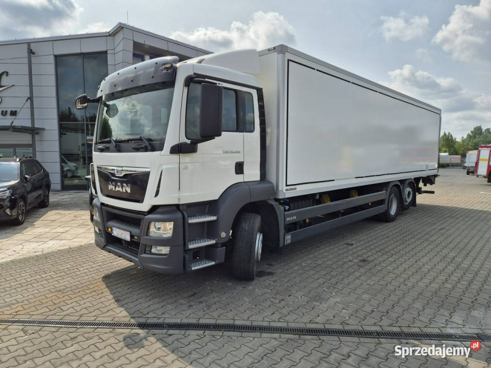 MAN MAN TGS 26400 MAN TGS 26400 KONTENER Rok produkcji 2014 Łaziska Górne sprzedam