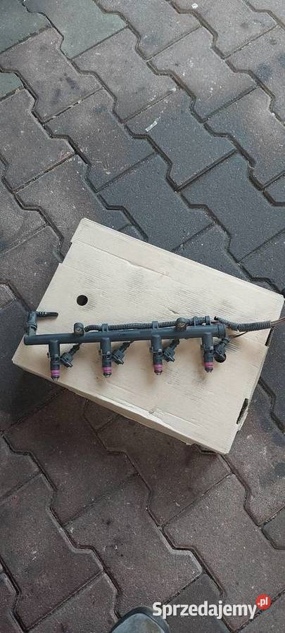 Listwa wtryskowa wtryskiwacze RENAULT 8200135504 Szczecin