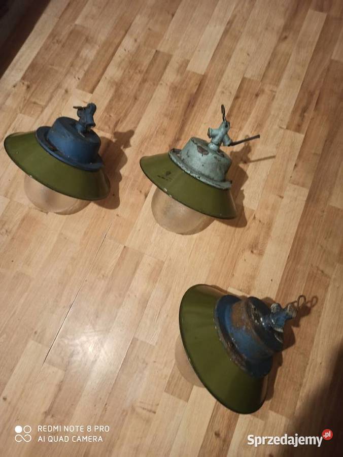 Lampa PRL c1132200 wat Długosiodło