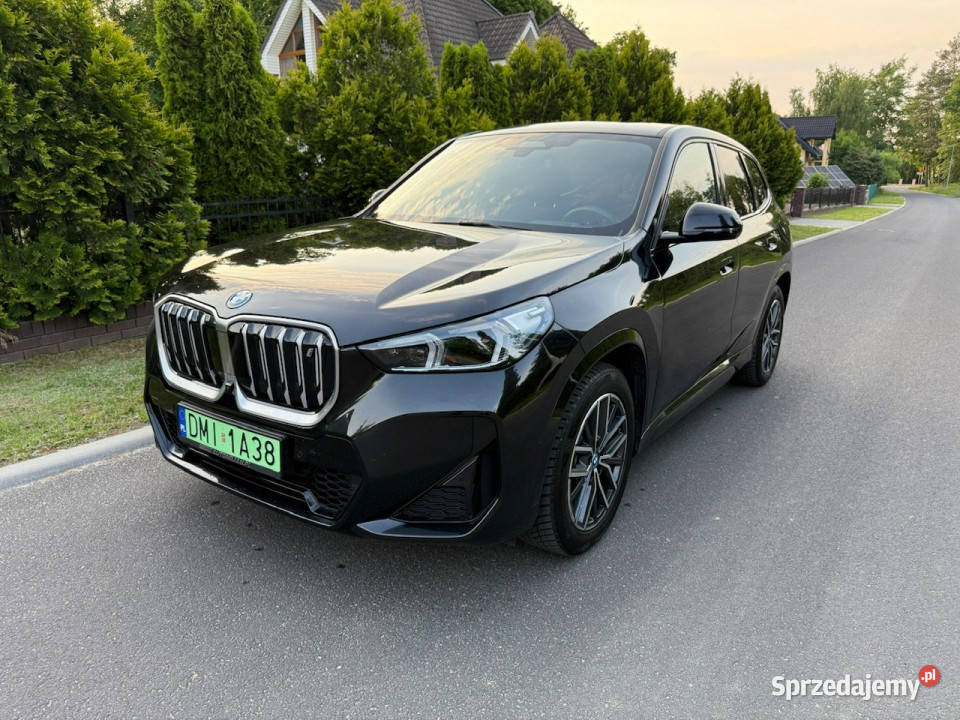 BMW iX1 iX1 xDrive30 313 MSport HK Panorama BMW Syców sprzedam