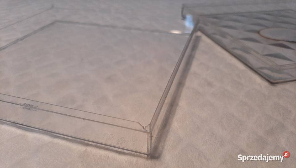 Plastikowe pudełeczko Ferrero Rocher 2007 Pozostałe Czeladź